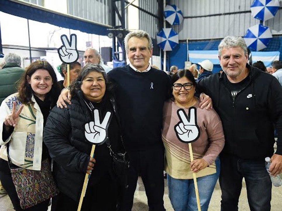 Agustiacuten Rossi y un sector del peronismo organizaron un plenario en Rosario- Vamos a trabajar por la unidad