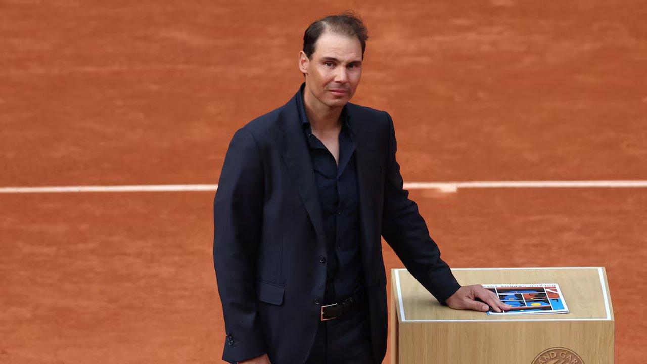Emotivo homenaje en Roland Garros para el espantildeol Rafael Nadal el maacuteximo ganador del Grand Slam