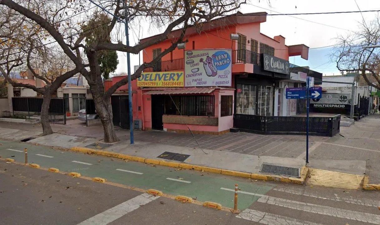 Mendoza- mataron a puntildealadas a un panchero de 49 antildeos