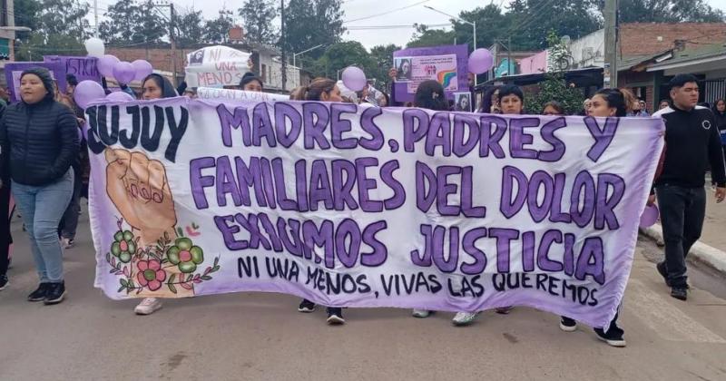 Marcha en Fraile Pintado de familiares y amigos de Tamara Fierro 