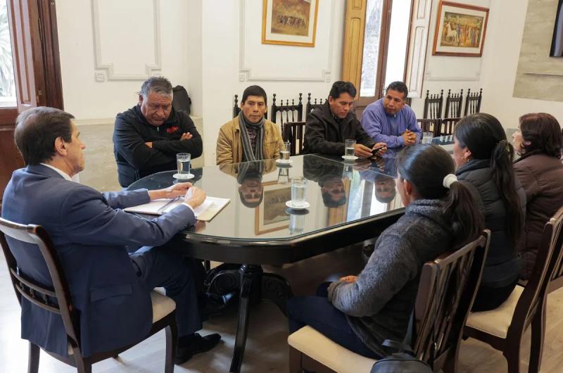 Sadir recibioacute a comisionados de Valle Grande para evaluar obras