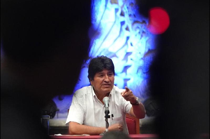 El gobierno de Bolivia descartoacute el registro de Evo Morales con PAN-BOL para los comicios