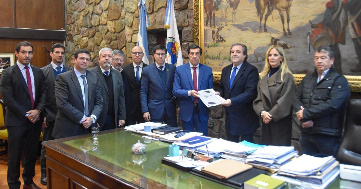 El Gobernador Carlos Sadir presentoacute el Informe de la Cuenta de Inversioacuten 2024