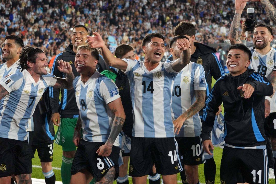 FIFA proyecta que el Mundial 2026 dejaraacute ingresos globales por US8000 millones con fuerte impacto turiacutestico