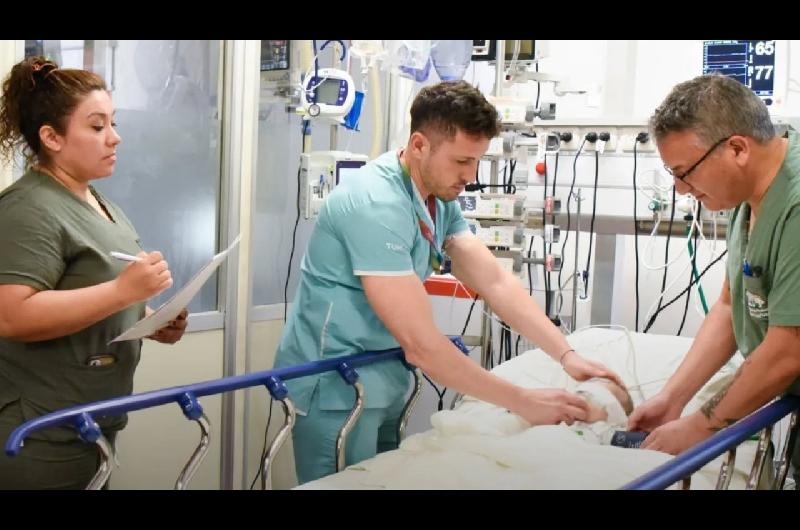 Una nena con lupus pidioacute a Milei que ldquosi puede le pague a los meacutedicos del Garrahanrdquo porque levantan su aacutenimo