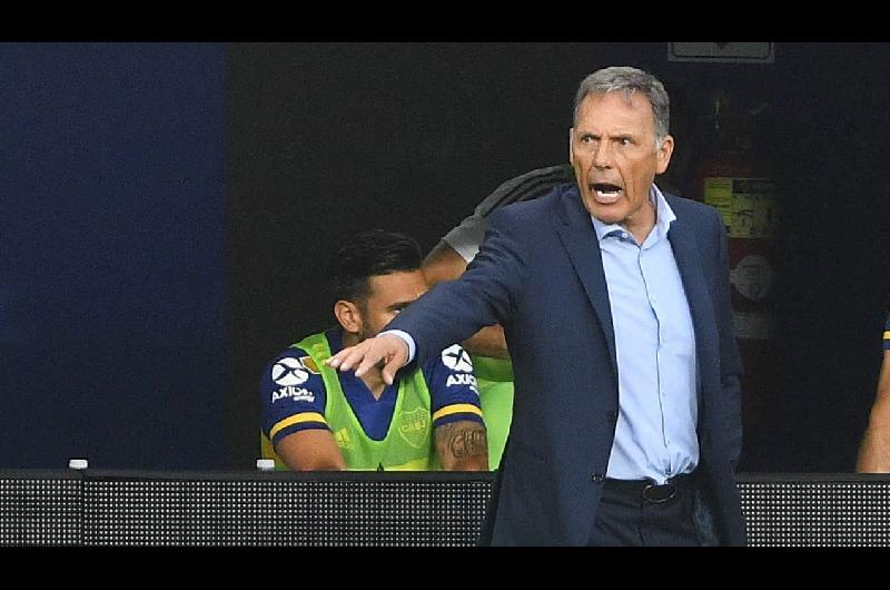 Miguel Aacutengel Russo inicioacute formalmente su tercer ciclo en Boca