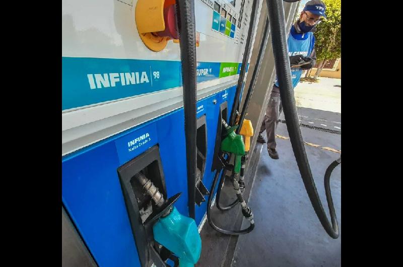 Los precios de los combustibles vuelven a subir desde este domingo