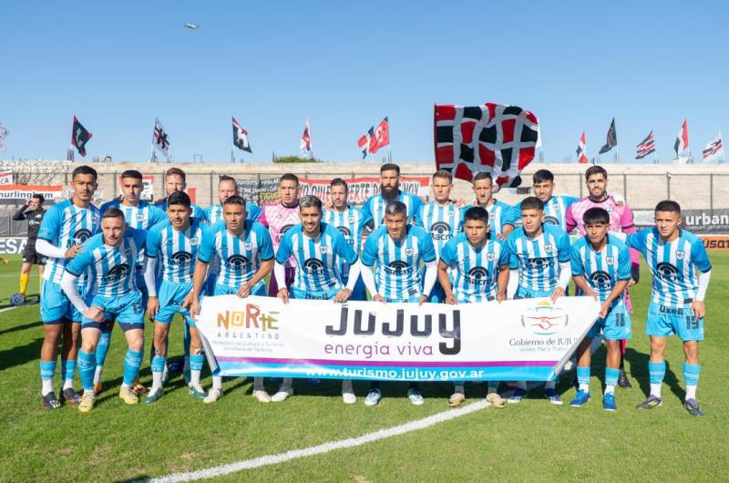 El Lobo desplegoacute autoridad y virtudes sobre Chacarita Jrs