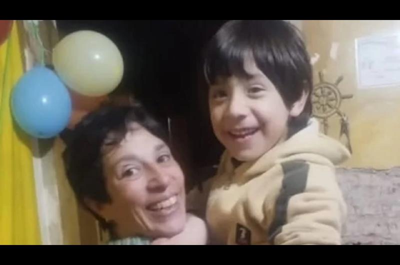 Horror en Florencio Varela- ratificaron que la mujer matoacute a su hijo con autismo y luego se quitoacute la vida