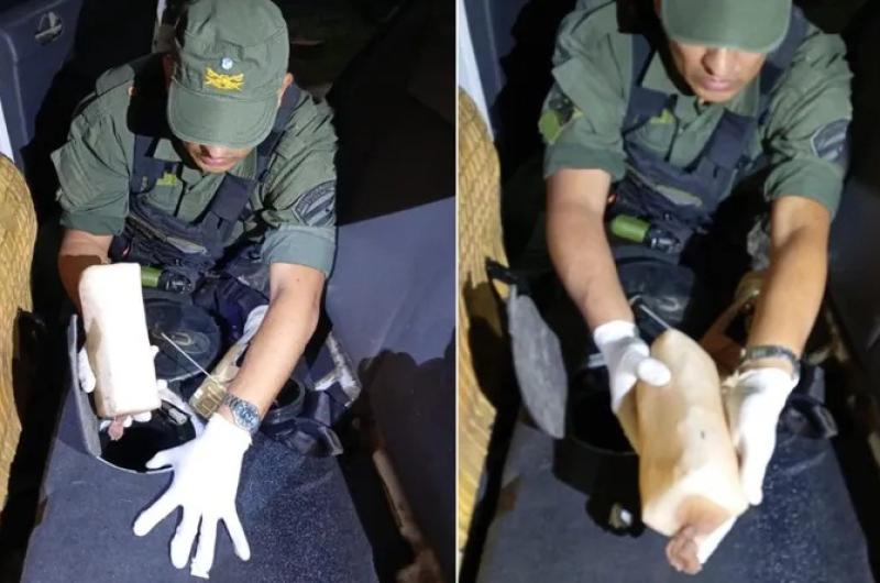 Intentaron trasladar 19 kilos de cocaiacutena ocultos en el tanque de combustible