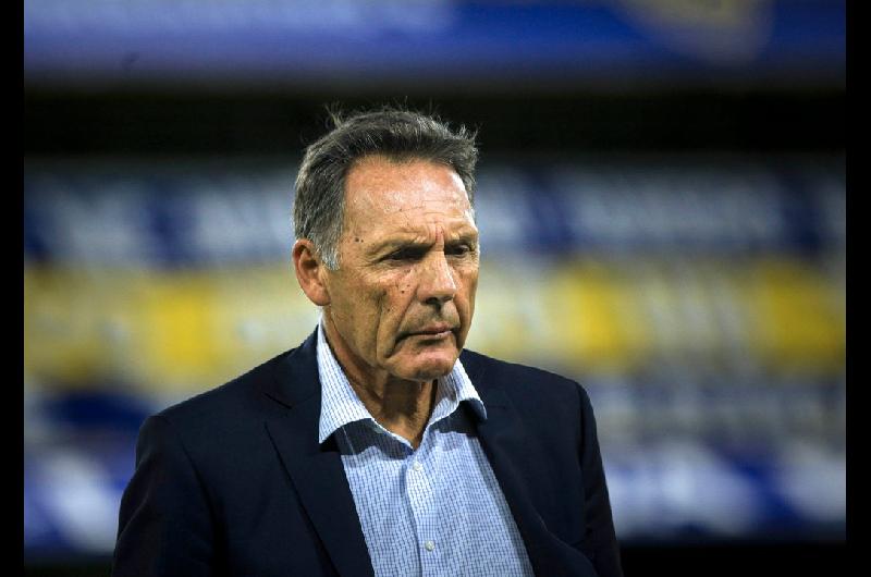 Miguel Aacutengel Russo seraacute presentado esta tarde como nuevo entrenador de Boca