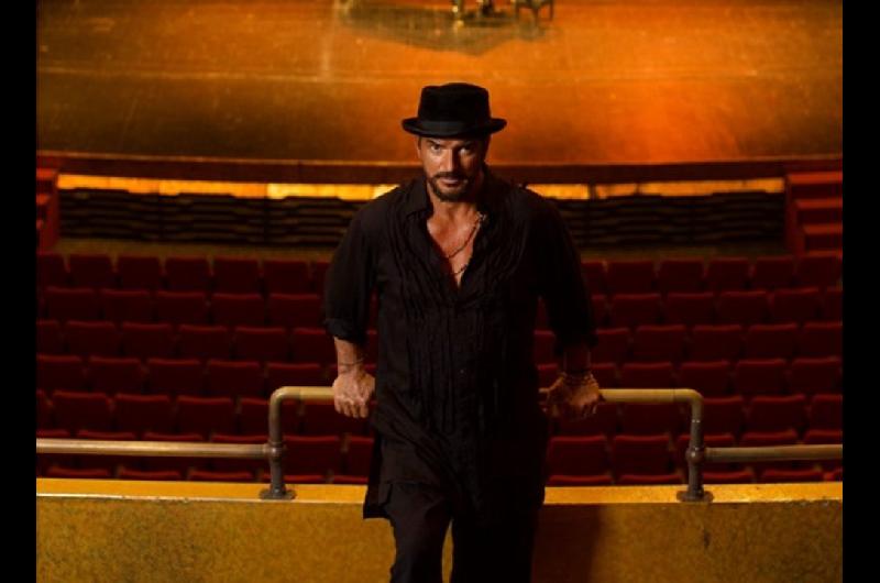 Ricardo Arjona anuncioacute su regreso con nueva gira y el aacutelbum ldquoSecordquo tras superar dos cirugiacuteas