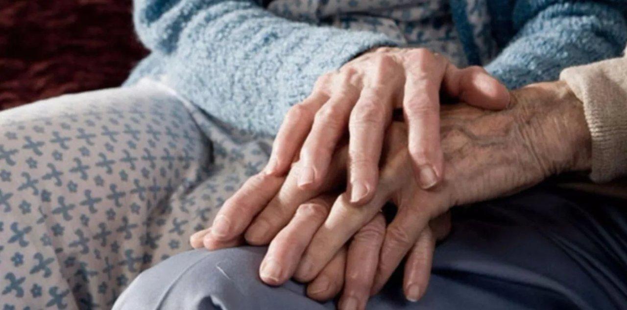 Mendoza- una pareja de jubilados estuvo maacutes de 11 horas atada tras sufrir un robo en su casa