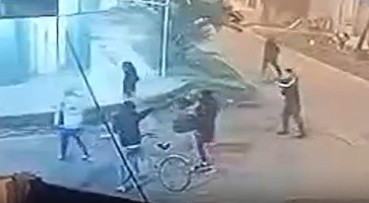 Video- asiacute mataron al policiacutea Leguizamoacuten en Joseacute C Paz