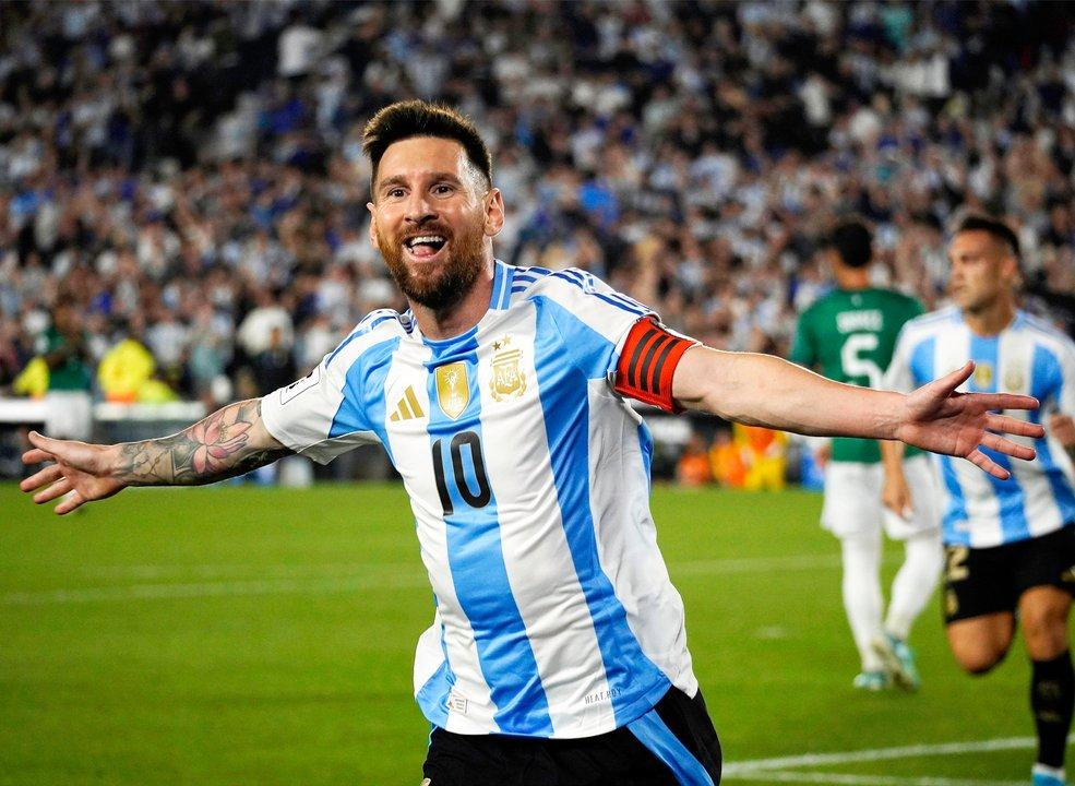 El 11 titular de la Seleccioacuten argentina podriacutea tener varios parches para visitar a Chile