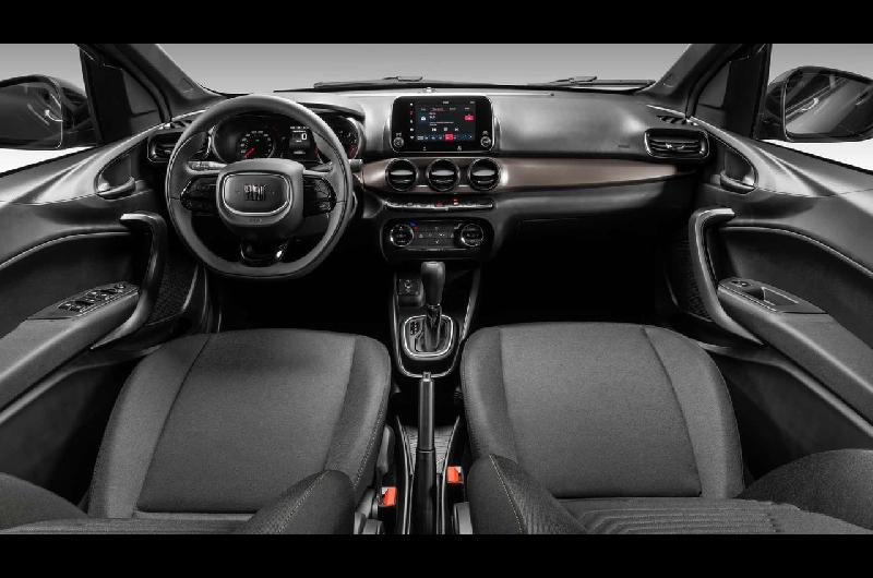 Automotrices aumentan sus precios en junio pese a las advertencias de Caputo