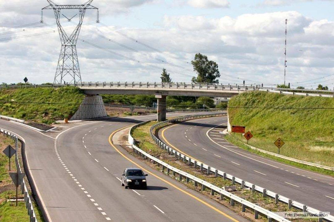 El Gobierno llamoacute a licitacioacuten puacuteblica para concesionar las rutas nacionales que conectan con Brasil y Uruguay