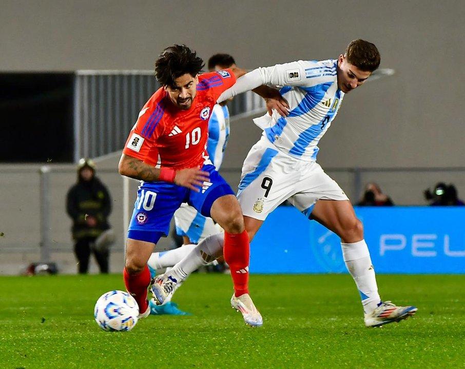 Eliminatorias Sudamericanas- Jesuacutes Valenzuela seraacute el aacuterbitro de Argentina vs Chile
