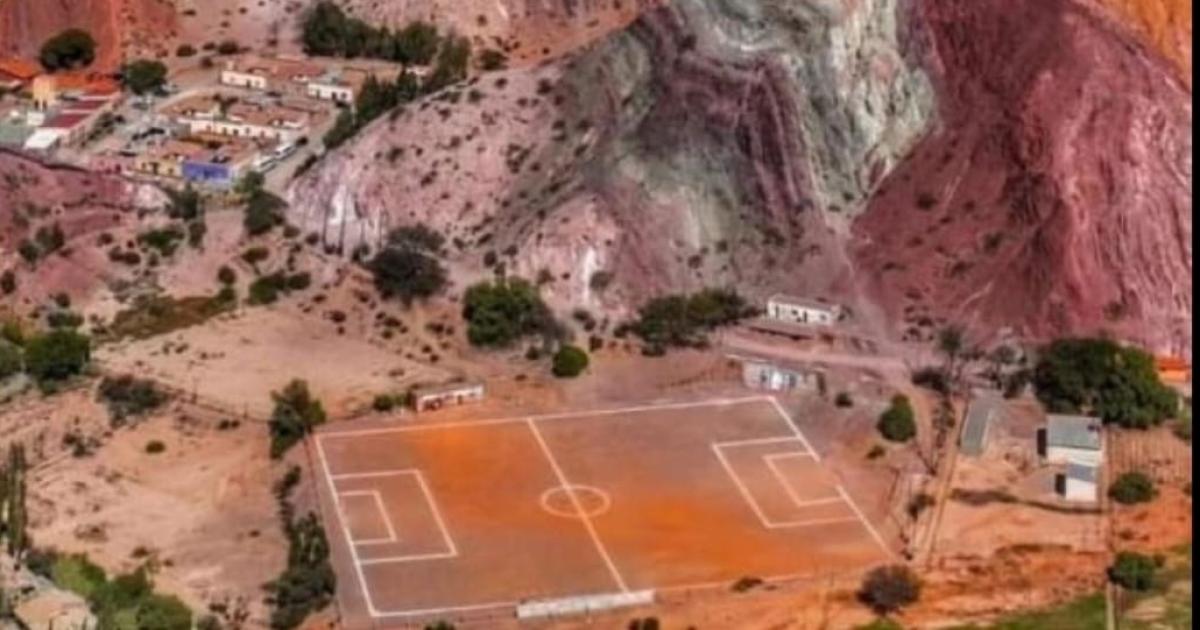 El Lobo estaraacute en la cancha maacutes linda del mundo en una jornada de formacioacuten
