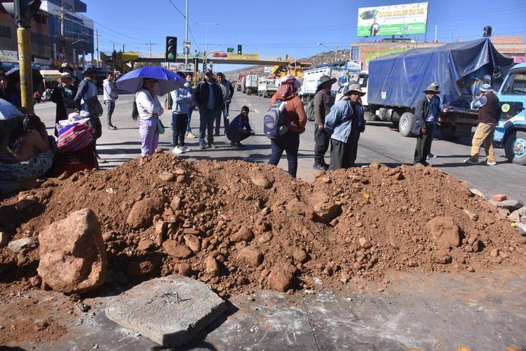 Bolivia- las Fuerzas Armadas ratificaron su respaldo a la Constitucioacuten y a la estabilidad del Gobierno