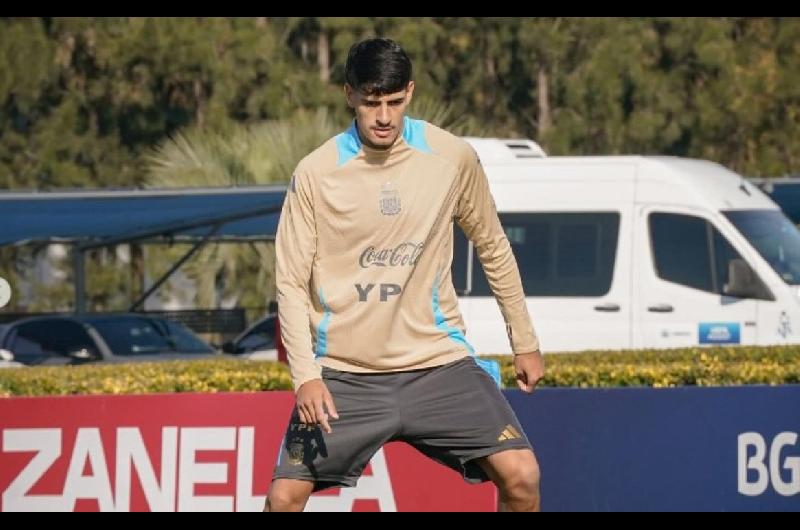 Quieacuten es Mariano Troilo el defensor de Belgrano que es parte de la Seleccioacuten argentina de Lionel Scaloni