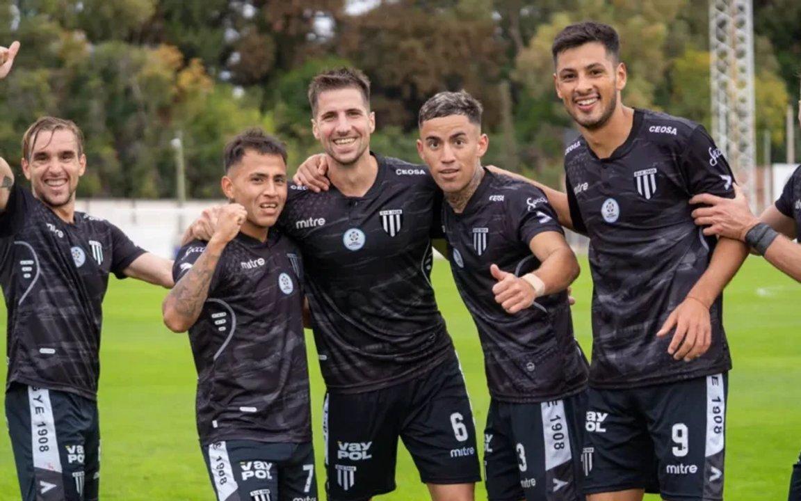 Primera Nacional- diacuteas y horarios confirmados para los siete partidos postergados por lluvia