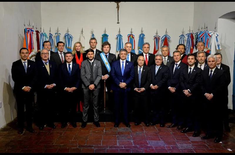 Casi un antildeo despueacutes el Gobierno designoacute a los integrantes del Consejo de Mayo pero auacuten no hay convocatoria