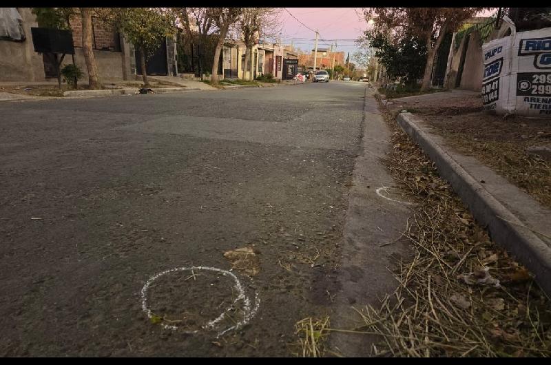 Tiroteo en Neuqueacuten- un herido y persecucioacuten policial