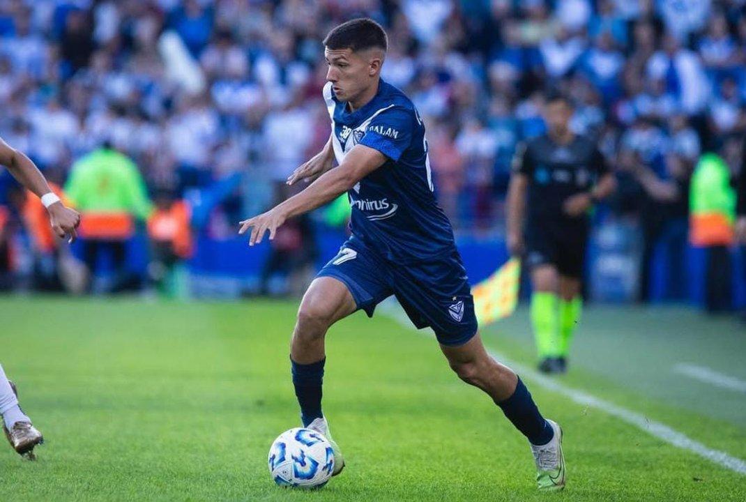 Thiago Fernaacutendez rechazoacute a River y eligioacute quedarse en Veacutelez- ldquoEstaacutebamos mejor que el equipo de Gallardordquo