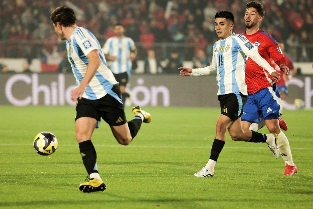 La Seleccioacuten argentina volvioacute a terminar por encima de Brasil en unas Eliminatorias tras maacutes de 20 antildeos
