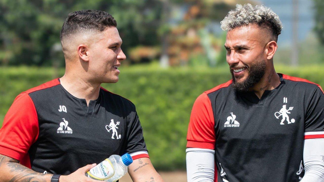 Racing logroacute repatriar al fuacutetbol argentino a una estrella del fuacutetbol colombiano seguacuten Ceacutesar Merlo