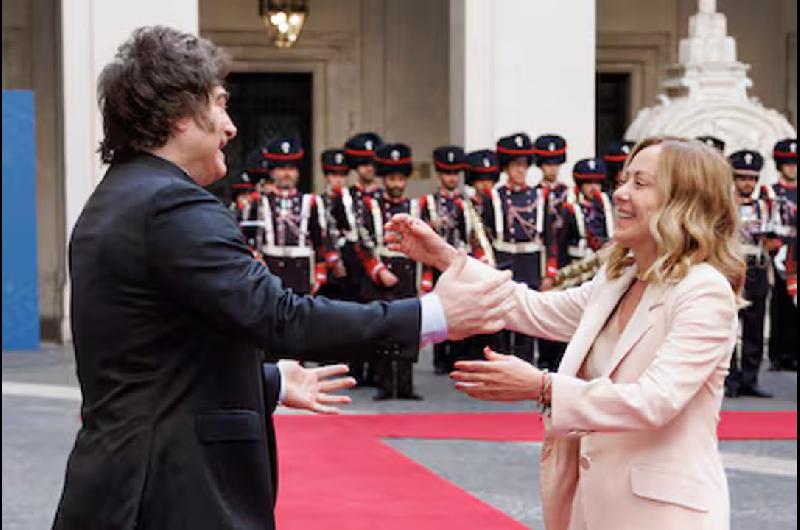 Argentina e Italia sellan acuerdo estrateacutegico para exportar GNL al mundo