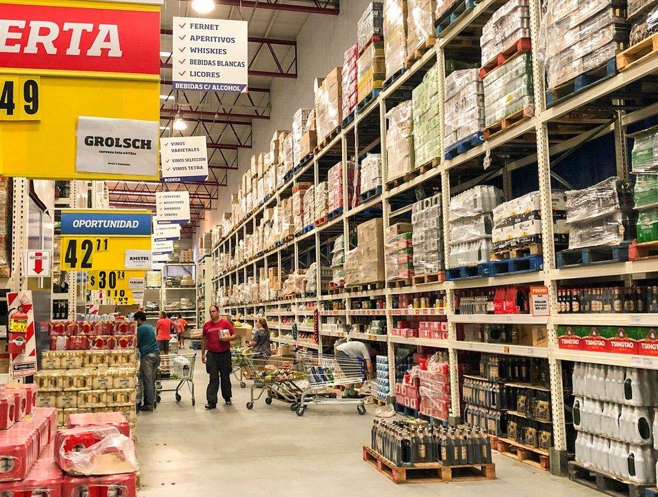 Los precios subieron 07-en-porciento- en la primera semana y proyectan menos de 2-en-porciento- en el mes