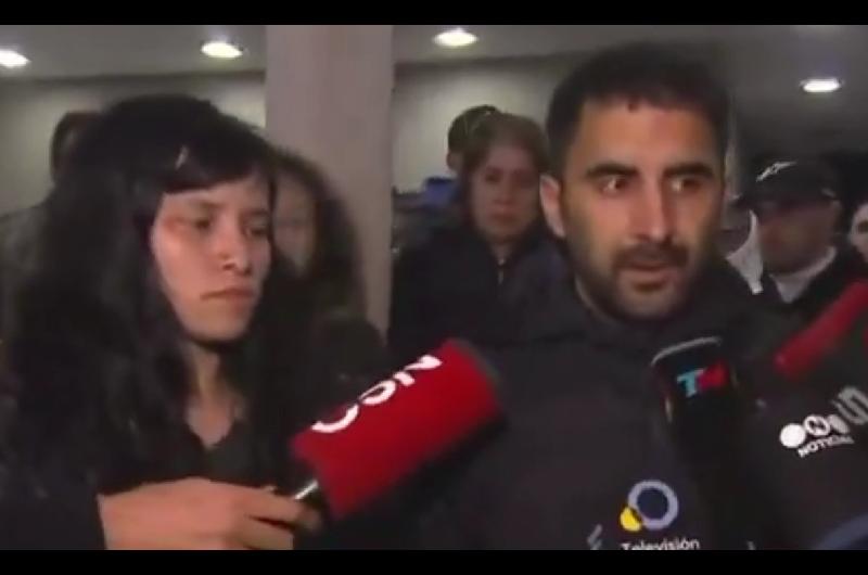 Video- los papaacutes de Thiago Correa confirman la muerte del nene y piden justicia