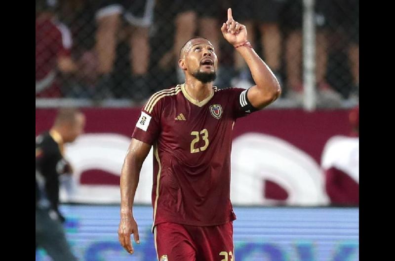 Venezuela vencioacute 2-0 a Bolivia y suentildea con el Mundial- se afianza en la lucha por la clasificacioacuten