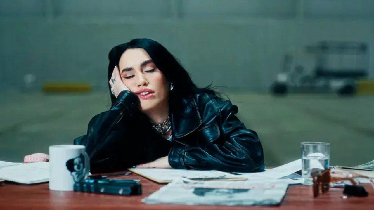ldquoEsta la tengo de nacimiento bebeacuterdquo- la filosa respuesta de Lali Espoacutesito a los que la acusan de operarse