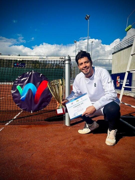 La otra cara del tenis- un argentino es el 615deg del ranking ATP y cuenta coacutemo es sobrevivir lejos del Top 100