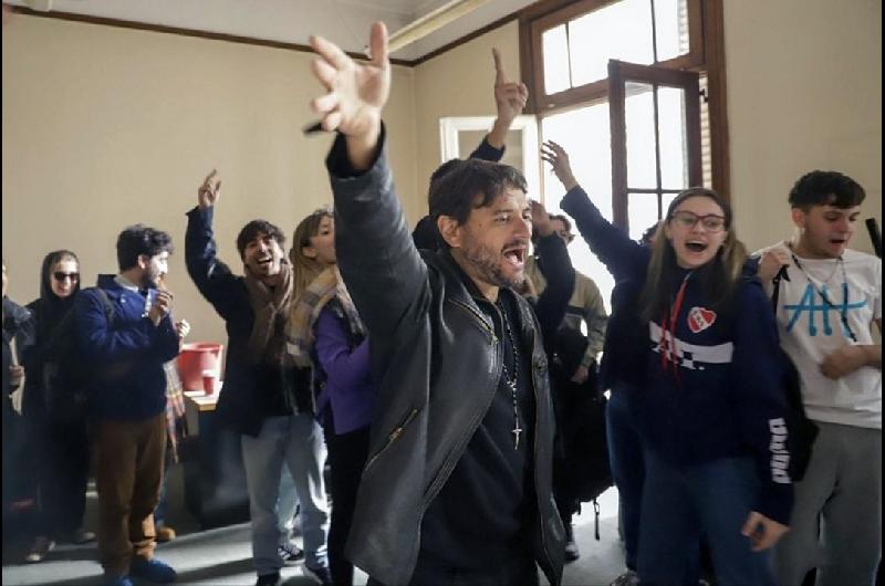 Tras recuperar la libertad Juan Grabois lanzoacute su candidatura presidencial 2027
