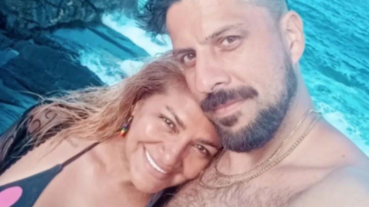 La despedida maacutes conmovedora- Gladys La Bomba Tucumana se ldquocasoacuterdquo con su novio en su lecho de muerte