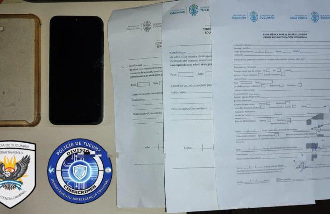 Allanan y secuestran documentos falsos de fichas meacutedicas y aptitud fiacutesica