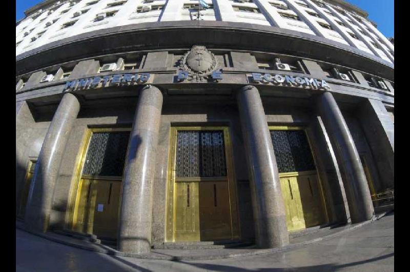 El Gobierno lanzoacute un calendario de emisiones para obtener financiamiento