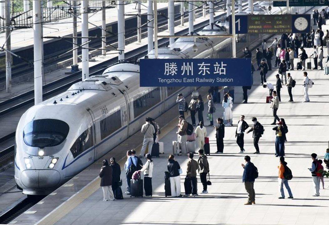 Vuelve el tren maacutes largo del mundo- el viaje de 8 diacuteas que une a Rusia con Corea del Norte