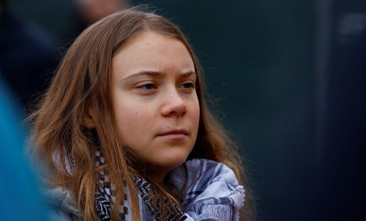 Tras el escaacutendalo de la Flotilla Greta Thunberg abandonoacute Israel- queacute pasoacute con los otros activistas
