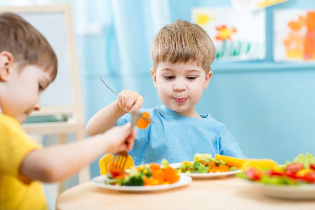 4 de cada 10 nintildeos desarrollan dificultades alimentarias