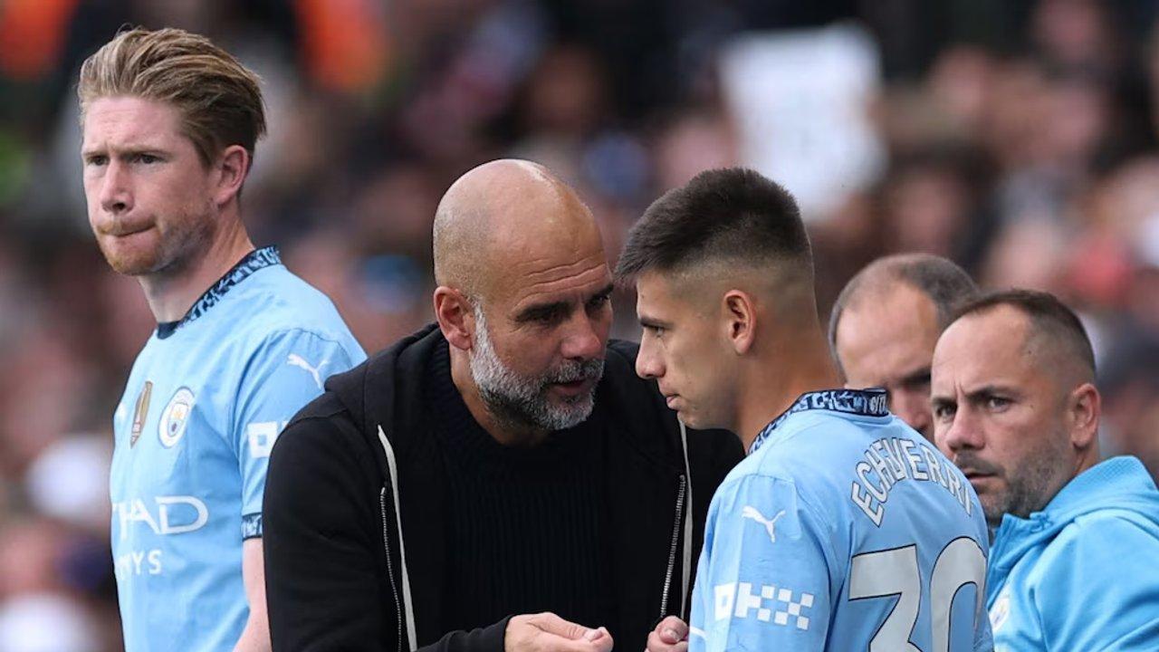 El ldquoDiablitordquo Echeverri al Mundial de Clubes- Guardiola lo incluyoacute y dejoacute afuera a una figura