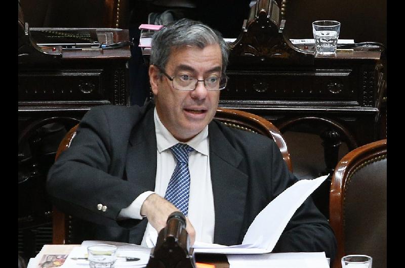 Diputados K acusan a la Justicia de atentar contra la democracia al ldquocercenar derechordquo de elegir a Cristina
