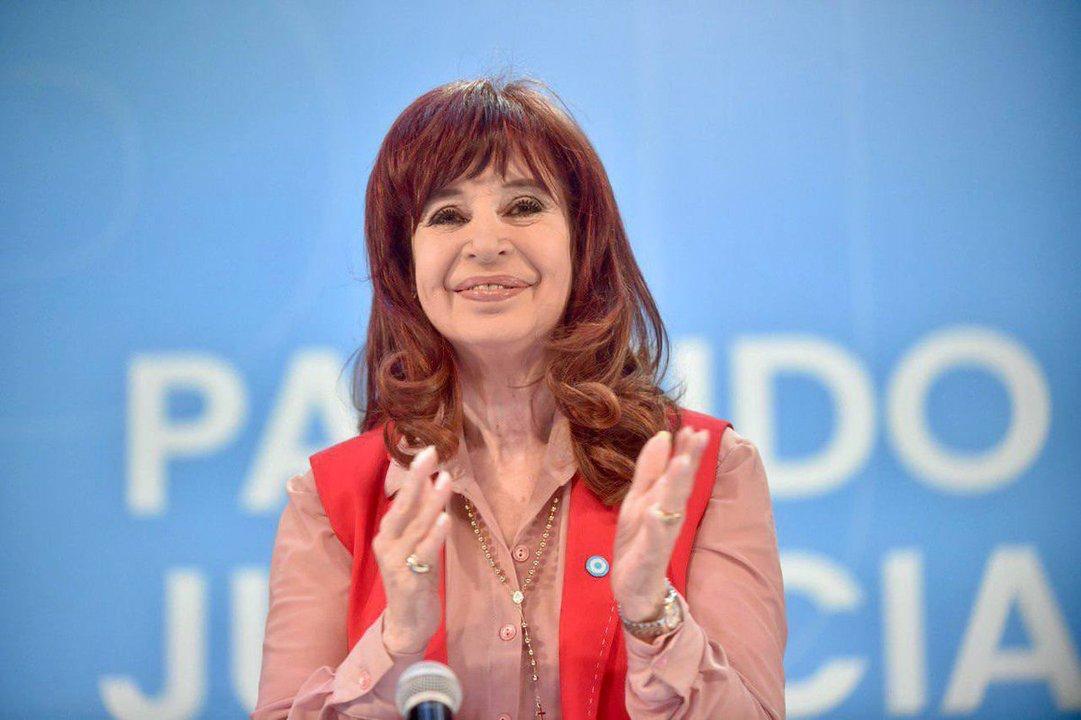 A la espera de la prisioacuten domiciliaria Cristina Kirchner agota la uacuteltima instancia judicial internacional
