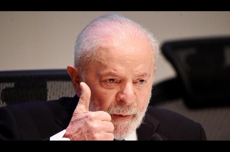 Lula da Silva insinuoacute una posible candidatura a la reeleccioacuten en 2026 y criacuteticoacute a la extrema derecha