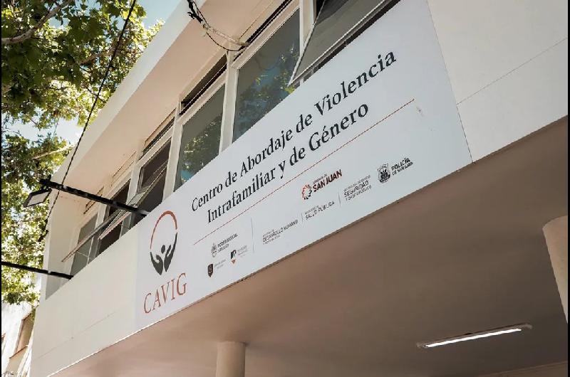 Intento de femicidio y suicidio en Santiago del Estero- atacoacute a su pareja a cuchillazos y se quitoacute la vida