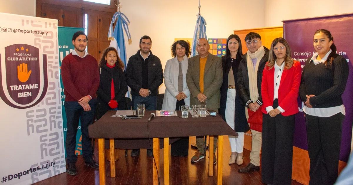 Se lanzoacute oficialmente  el programa laquoClub Atleacutetico Traacutetame Bienraquo 